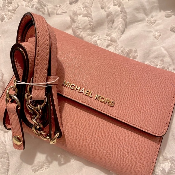 Michael Kors Crossbody - Picture 2 of 5